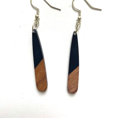 Black and wood long tear edge earrings