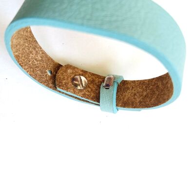 Light turquoise wide leatherette bracelet