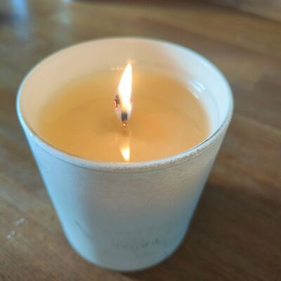 Kerzen.. Weißes Gefäß..220g Heidelbeer-Vanille