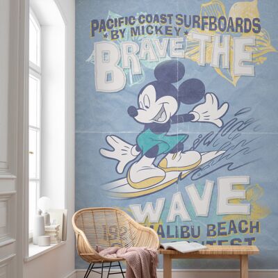 Non-woven photo wallpaper - Mickey Brave the Wave - size 200 x 280 cm