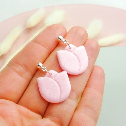 Pearly pastel pink tulip earrings
