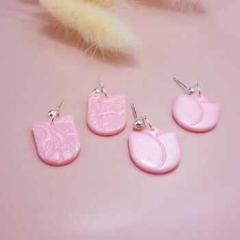 Boucles d'oreilles tulipe rose pastel nacré 3