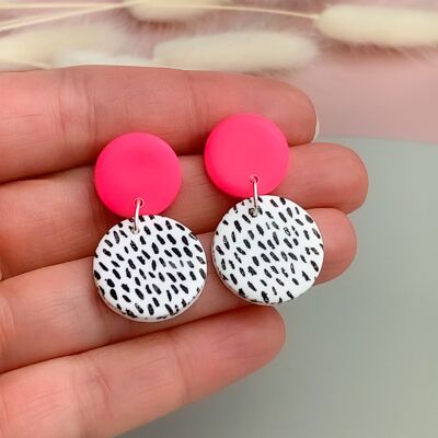 Hot pink spotted drop earrings - Medium