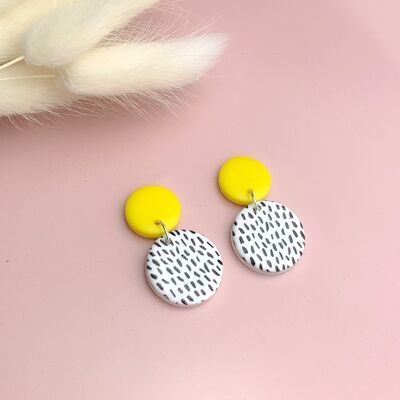 Pendientes colgantes amarillo brillante y topos - Mini