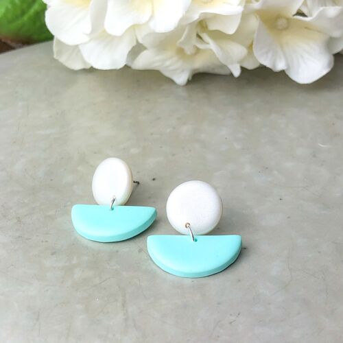 Mint and Pearly White Earrings