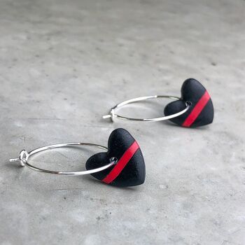 Collection de soutien caritatif - Boucles d'oreilles Heart Hoop - In Aid of The Firefighters Charity