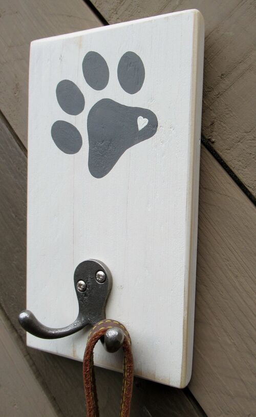 Single Paw Print - Cotton White