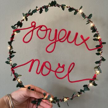 Couronne lumineuse féerique Joyeux Noël Holly 2