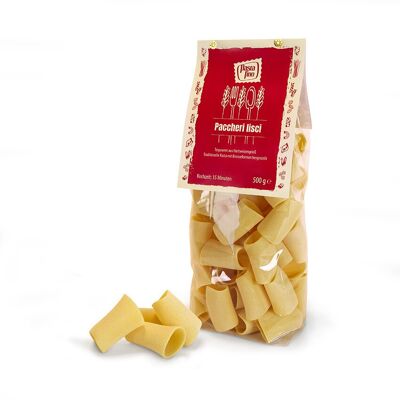 Paccheri di pasta lisci