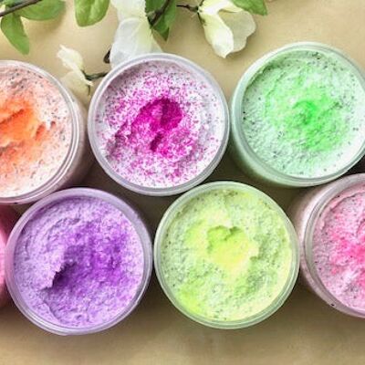 Body Scrub with Sugar & Strawberry Seeds - Purple Rain