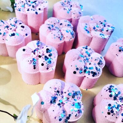 Shower Steamers with menthol - Snowing Fairies Fragrance Oil