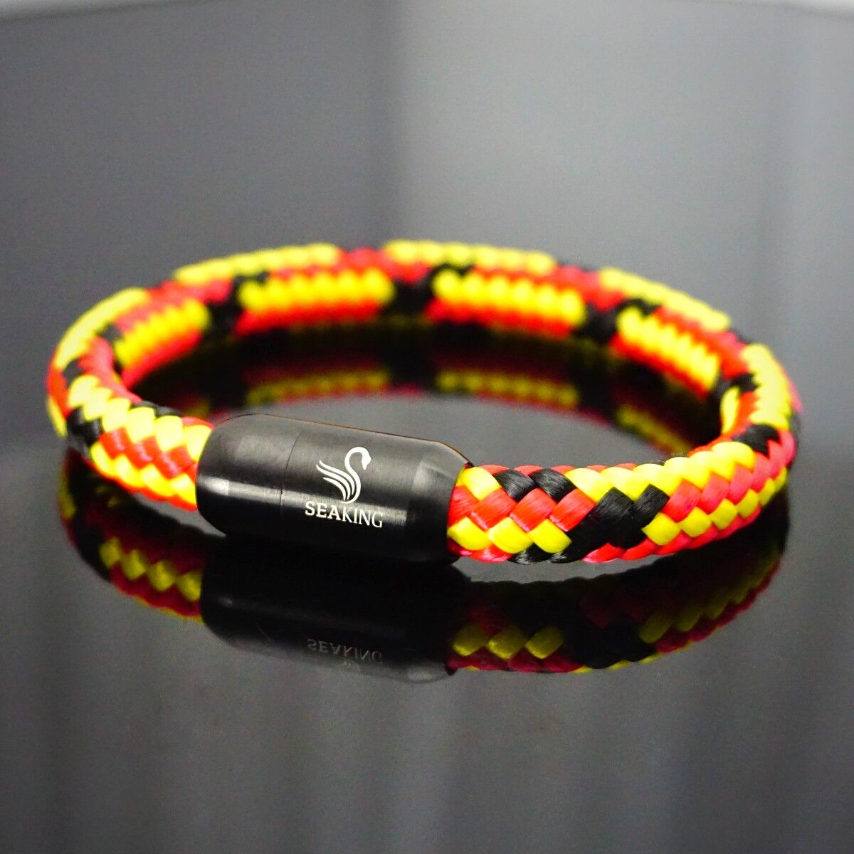 Wörthersee - Zugspitze - XL - HANDGELENK 20 BIS 22CM - SCHWARZ + €2