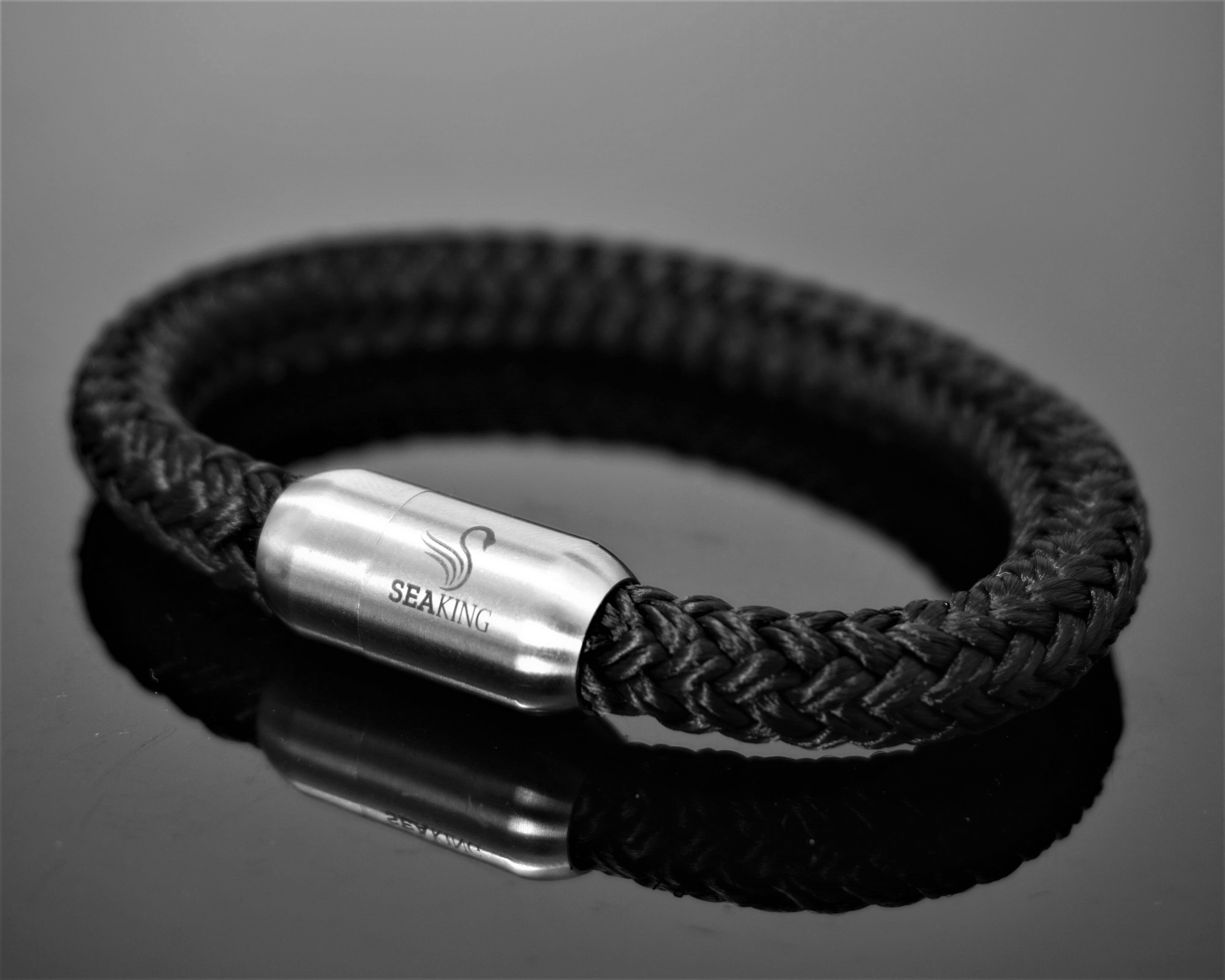 Wörthersee - Basic Farben - Schwarz - Silber - S - HANDGELENK BIS 16CM