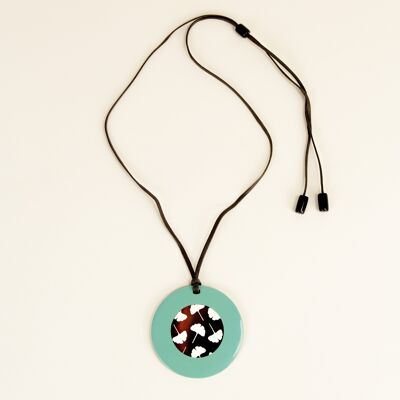Round pendant with Ginkgo motifs with khaki and ivory lacquer