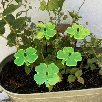 Small Garden Décor Ornaments Set of 5 'Lucky Shamrock'