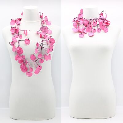 Aqua Water Lily Leaf Halskette - lang - handbemalt - Pink mit Schwarz