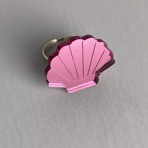 Scallop ring; sterling silver - mirror pink