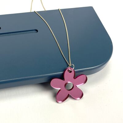 Flower power acrylic necklace - sterling silver - pink