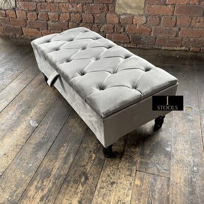 Grey Ottoman Storage Bench - Grey Standard legs 2 cushions with insert