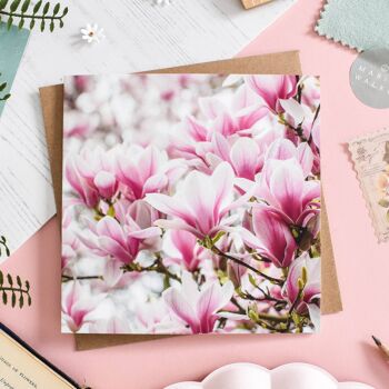 Carte florale de fleur de magnolia 1