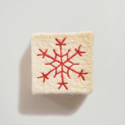 Jabón de fieltro - copo de nieve rojo