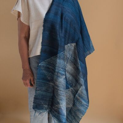 Longue écharpe en soie tissée à la main en Peace Silk / soie sauvage rayures bleues - architecture