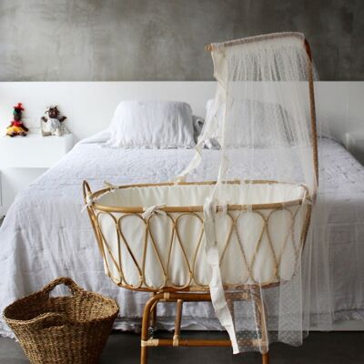 Bassinet oval bamboo