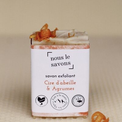 Sapone esfoliante alla cera d'api e agrumi