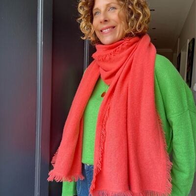 VK Cashmere Luxurious Scarf in Coral