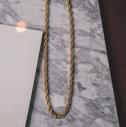 Maia Twist Chain Necklace - Gold