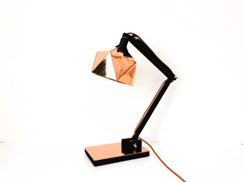 Lampe de bureau origami noir et cuivre 4