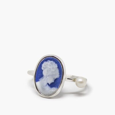 Blue Mini Cameo With A Pearl