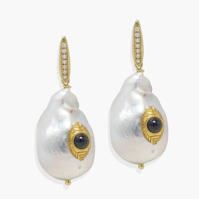 The Eye Pearl & Blue Sapphire Earrings