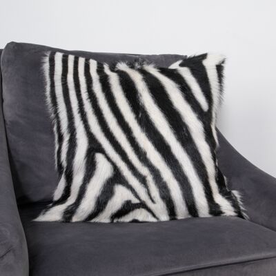 Cuscino con stampa in pelle di capra Zebra