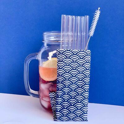 Bag of 6 glass straws + bottle brush