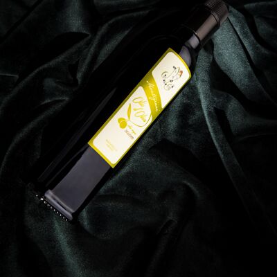 Bottiglia 250 ml di olio extra vergine di oliva Delicato/ Bottle 250 ml extra virgin olive oil Delicate