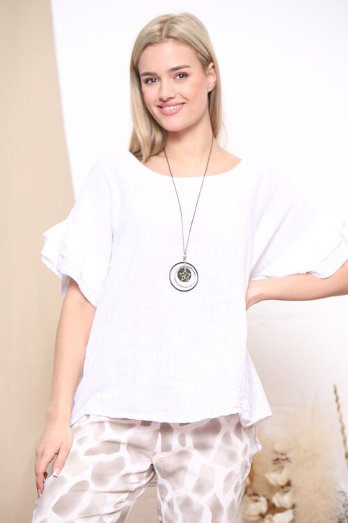 White ruffled sleeve top with necklace