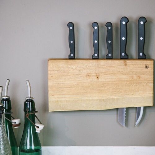 Wall mounted Knife Holder