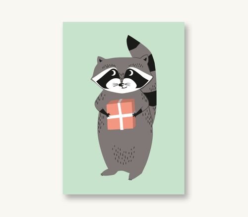 Postkarte Waschbär mit Geschenk