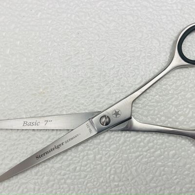 Sternsteiger offset hair shears in 7 inches