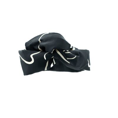 Schwarz-weißer Turban aus Seidensatin – groß