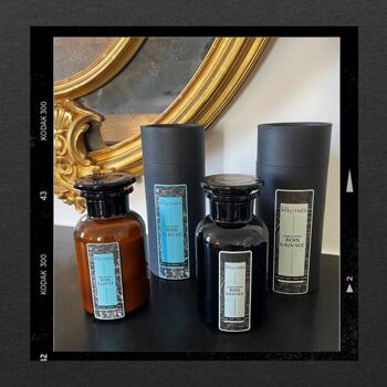 Bougie parfumée Apothecary Apothicaire | Bois Sauvage |  250g 10