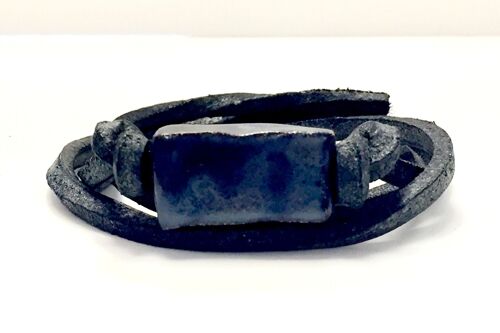 Men's bracelet with ceramic stone black