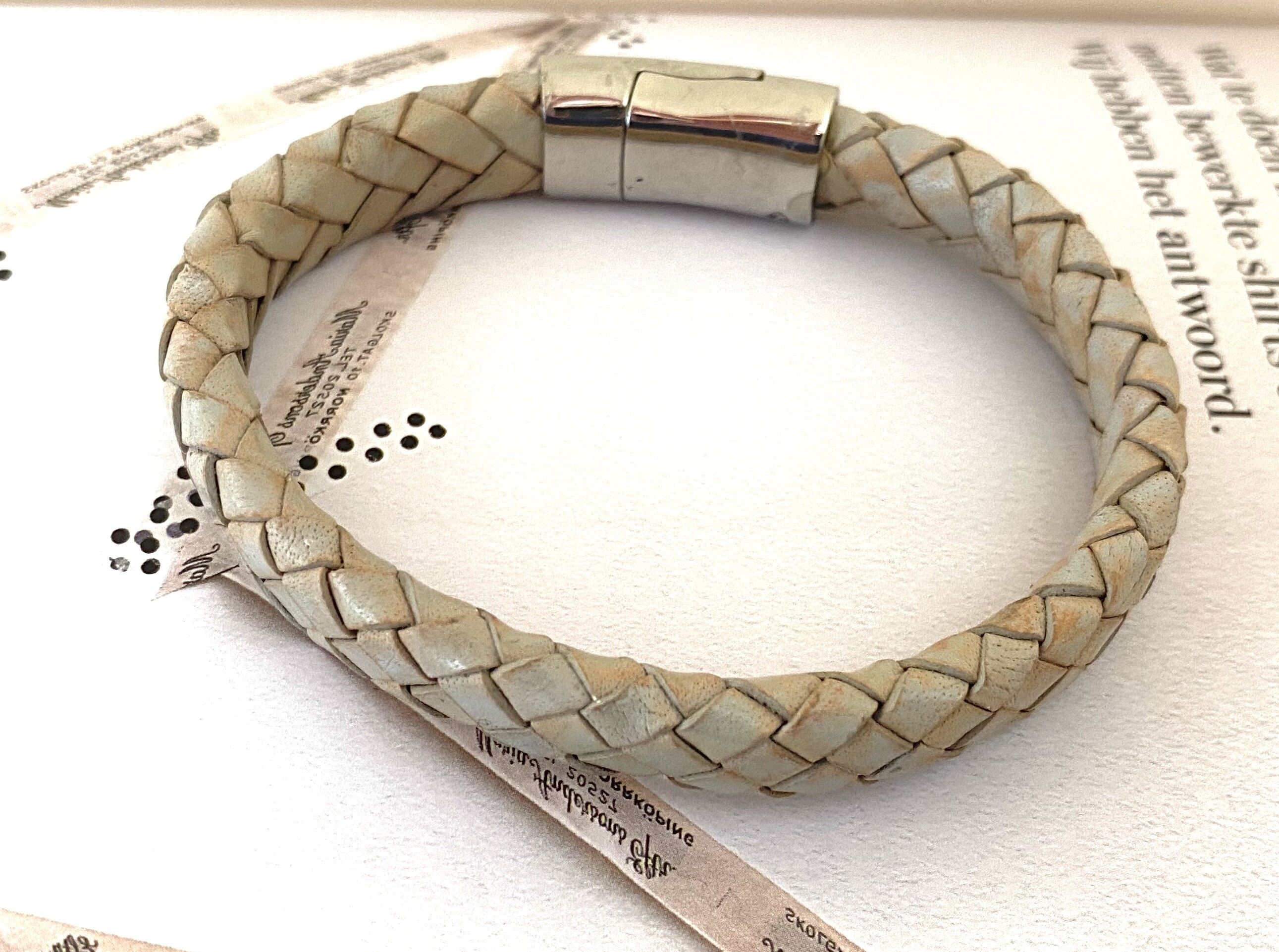 Bracciale uomo in pelle intrecciata tortora