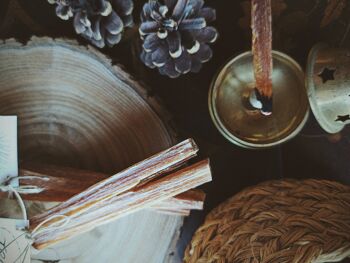 Bâtonnets de tache de bois de cœur de thé, pin aromatique brûlant naturel 4