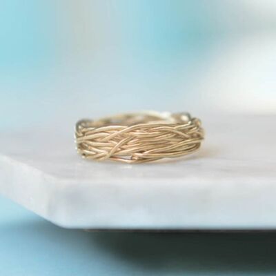 Gold Wire Contemporary Ring - Yellow Gold