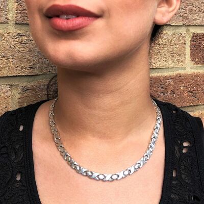 Hugs And Kisses Silver Statement Necklace - Necklace