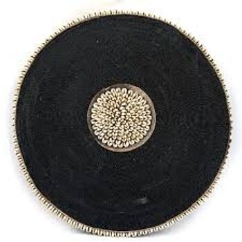 Bouclier en perle et cauris noir 40 cm 2