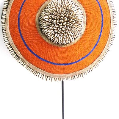 Bouclier en perle et cauris orange 40 cm