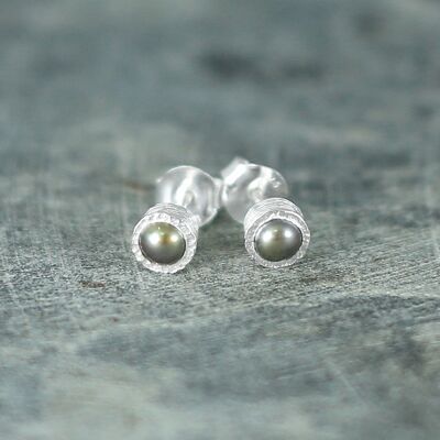 Collana di perle in argento bianco testurizzato - Collana con ciondolo